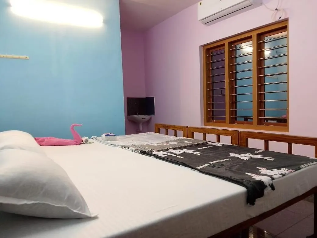 Kathoo'S Lakeview Homestay Alappuzha 0*,